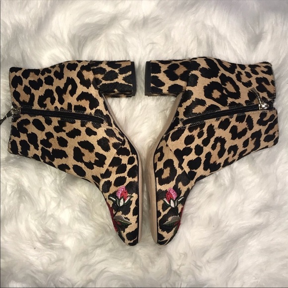 Kate Spade Floral Leopard Cow Hair Ankle Boots NEW - Picture 4 of 7